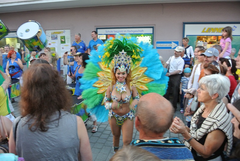 Samba_2264.jpg Samba_2264.jpg