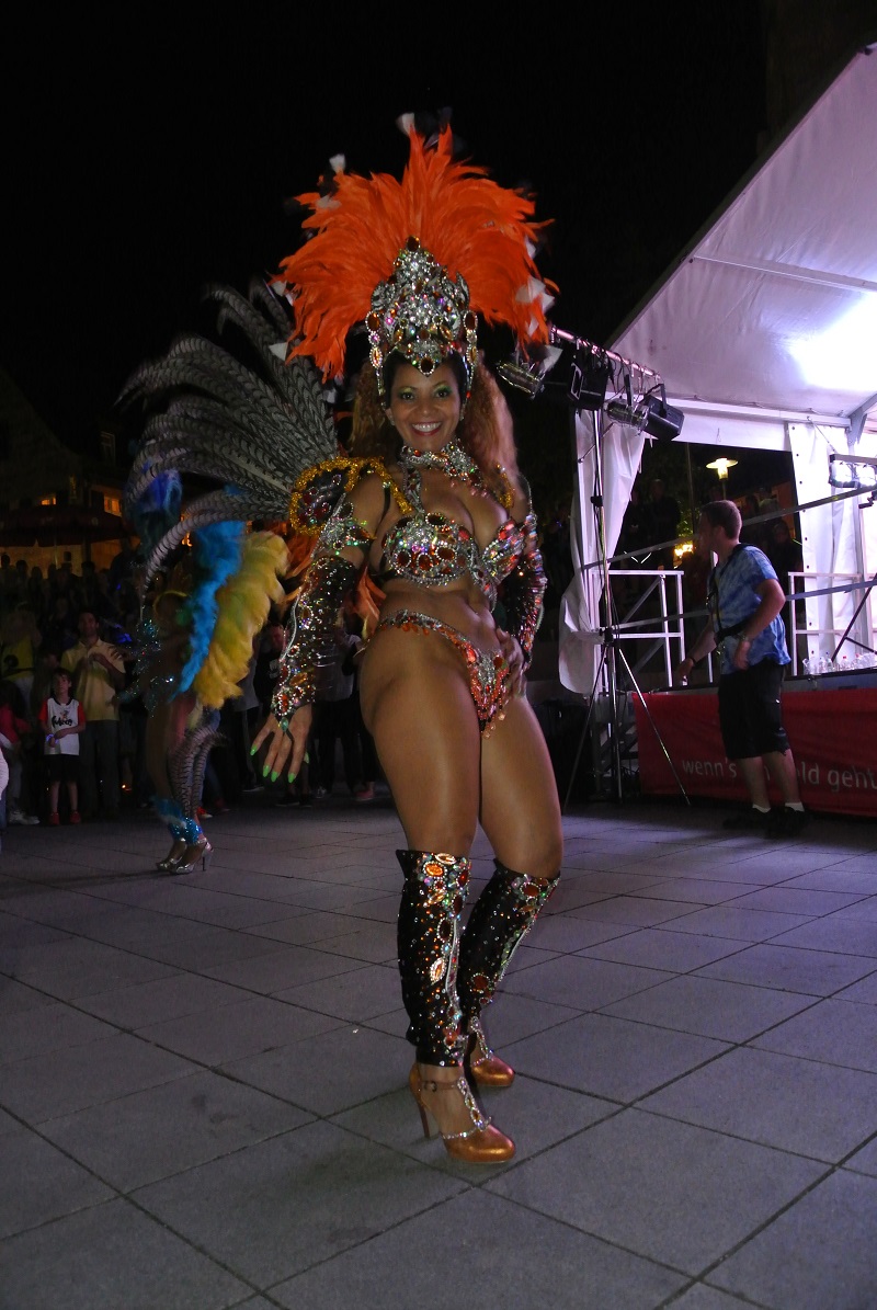 Samba_2572.jpg Samba_2572.jpg