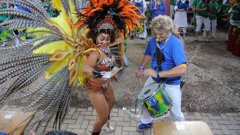 Samba_9977.JPG Samba_9977.JPG